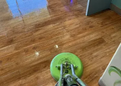 Hardwood Floor Cleaning-02