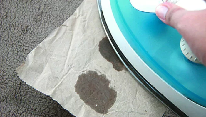 Use Heat to Lift the Remaining Wax
